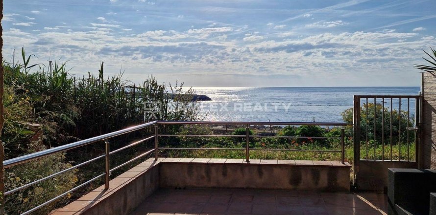 Appartamento a Palamos, Girona, Spagna 2 camere da letto, 84 mq. N° 177268