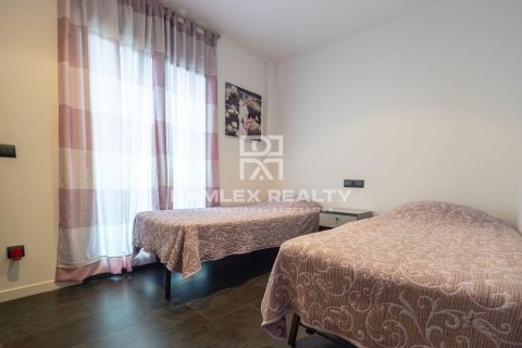 Takvåning till salu i Platja D'aro, Girona, Spanien 3 sovrum, 76 kvm. Nr. 177267 - foto 8