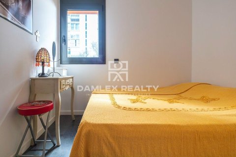 Takvåning till salu i Platja D'aro, Girona, Spanien 3 sovrum, 76 kvm. Nr. 177267 - foto 9