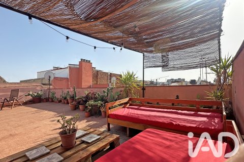 Takvåning till salu i Barcelona, Spanien 2 sovrum, 62 kvm. Nr. 196607 - foto 21