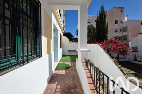 House zum Verkauf in Malaga, Spanien 6 Schlafzimmer, 280 m2 Nr. 196603 - Foto 3