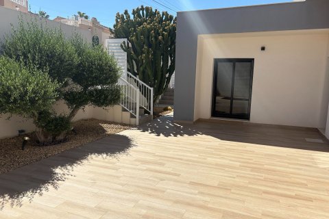 Villa for sale Ciudad Quesada, Alicante, Spain 2 bedrooms, 70 sq.m. No. 139827 - photo 8