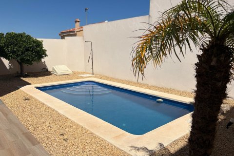 Villa for sale Ciudad Quesada, Alicante, Spain 2 bedrooms, 70 sq.m. No. 139827 - photo 2