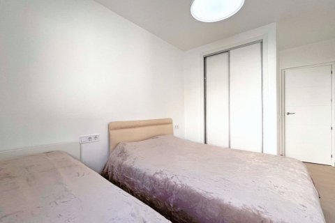 Radhus till salu Alicante, Spanien 2 sovrum, 85 kvm. Nr. 139821 - foto 10