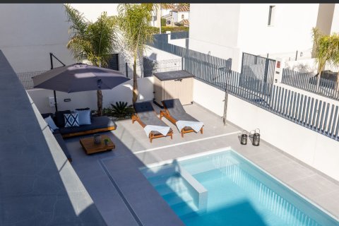Huvila myytävänä Algorfa, Alicante, Espanja, 3 makuuhuonetta, 150 m2 No. 139826 - kuva 4