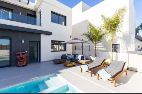 Huvila myytävänä Algorfa, Alicante, Espanja, 3 makuuhuonetta, 150 m2 No. 139826 - kuva 2