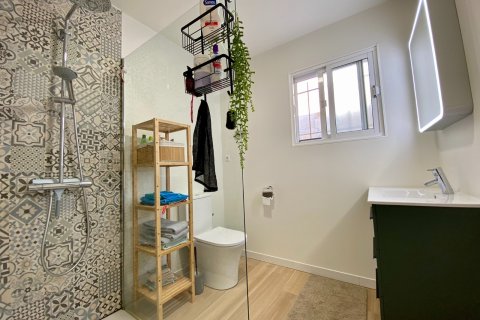 Villa for sale in Ciudad Quesada, Alicante, Spain 4 bedrooms, 250 sq.m. No. 137729 - photo 24