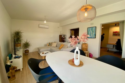 Villa for sale in Ciudad Quesada, Alicante, Spain 4 bedrooms, 250 sq.m. No. 137729 - photo 17