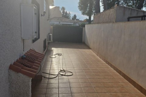 Villa en venta Dehesa De Campoamor, Alicante, España 7 dormitorios, 230 m2 No. 137728 - foto 8