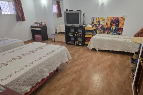 Villa en venta Dehesa De Campoamor, Alicante, España 7 dormitorios, 230 m2 No. 137728 - foto 15