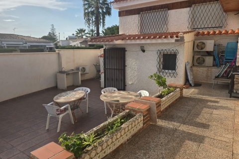 Villa en venta Dehesa De Campoamor, Alicante, España 7 dormitorios, 230 m2 No. 137728 - foto 10
