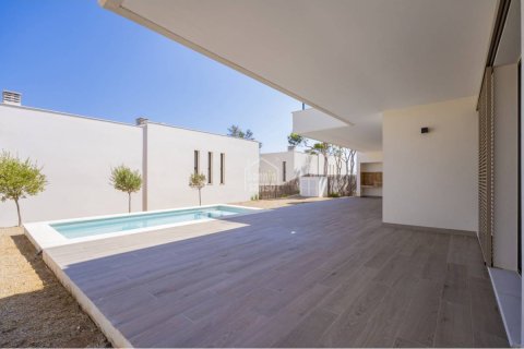Villa till salu i Es Mercadal, Menorca, Spanien 4 sovrum, 196 kvm. Nr. 191732 - foto 3