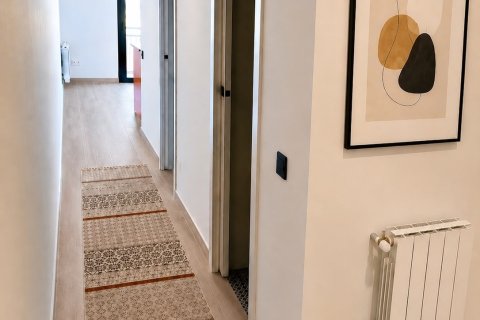Ático en venta en Barcelona, España 2 dormitorios, 54 m2 No. 193461 - foto 5