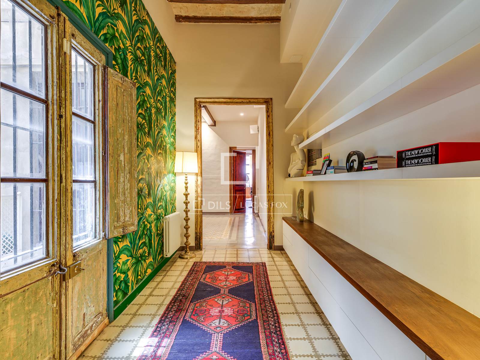 Huoneisto Barcelona, Espanja 7 makuuhuonetta, 389 m2 No. 192778