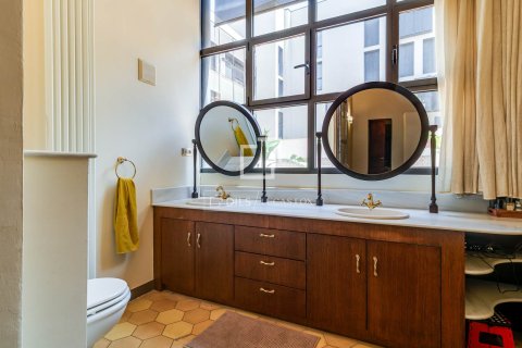 Huoneisto myytävänä Barcelona, Espanja, 7 makuuhuonetta, 389 m2 No. 192778 - kuva 20
