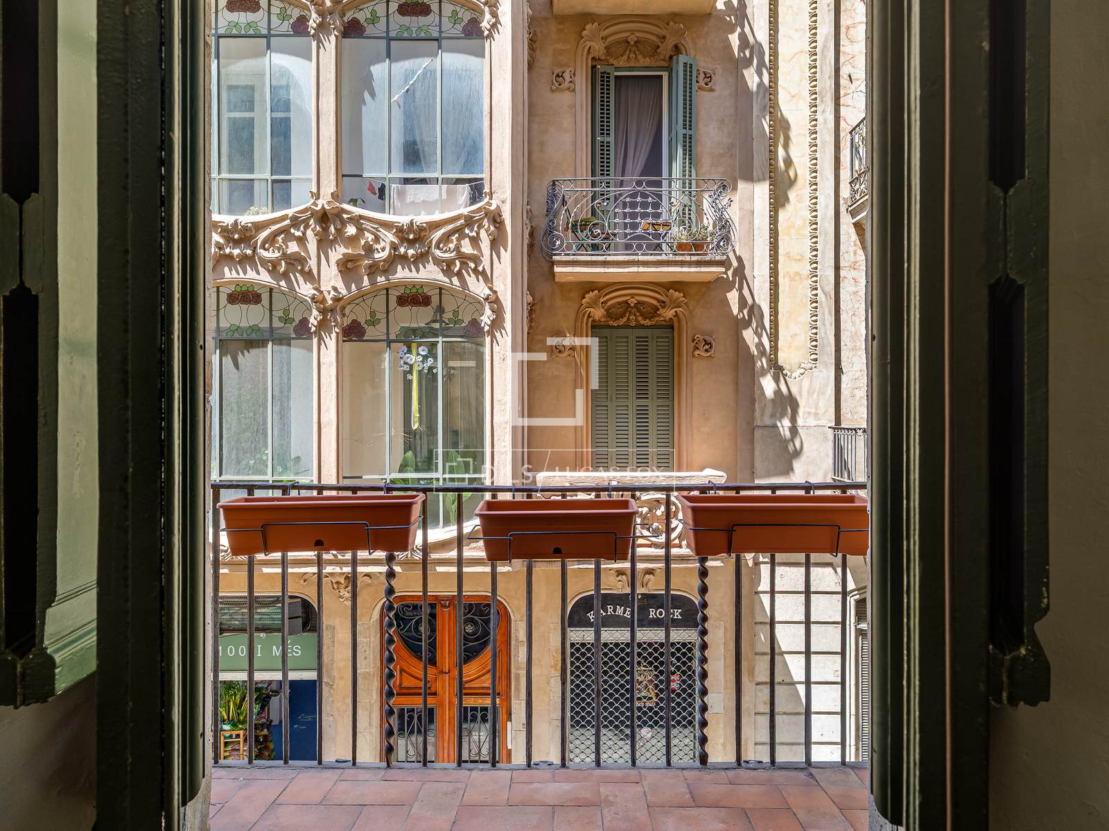 Huoneisto Barcelona, Espanja 7 makuuhuonetta, 389 m2 No. 192778