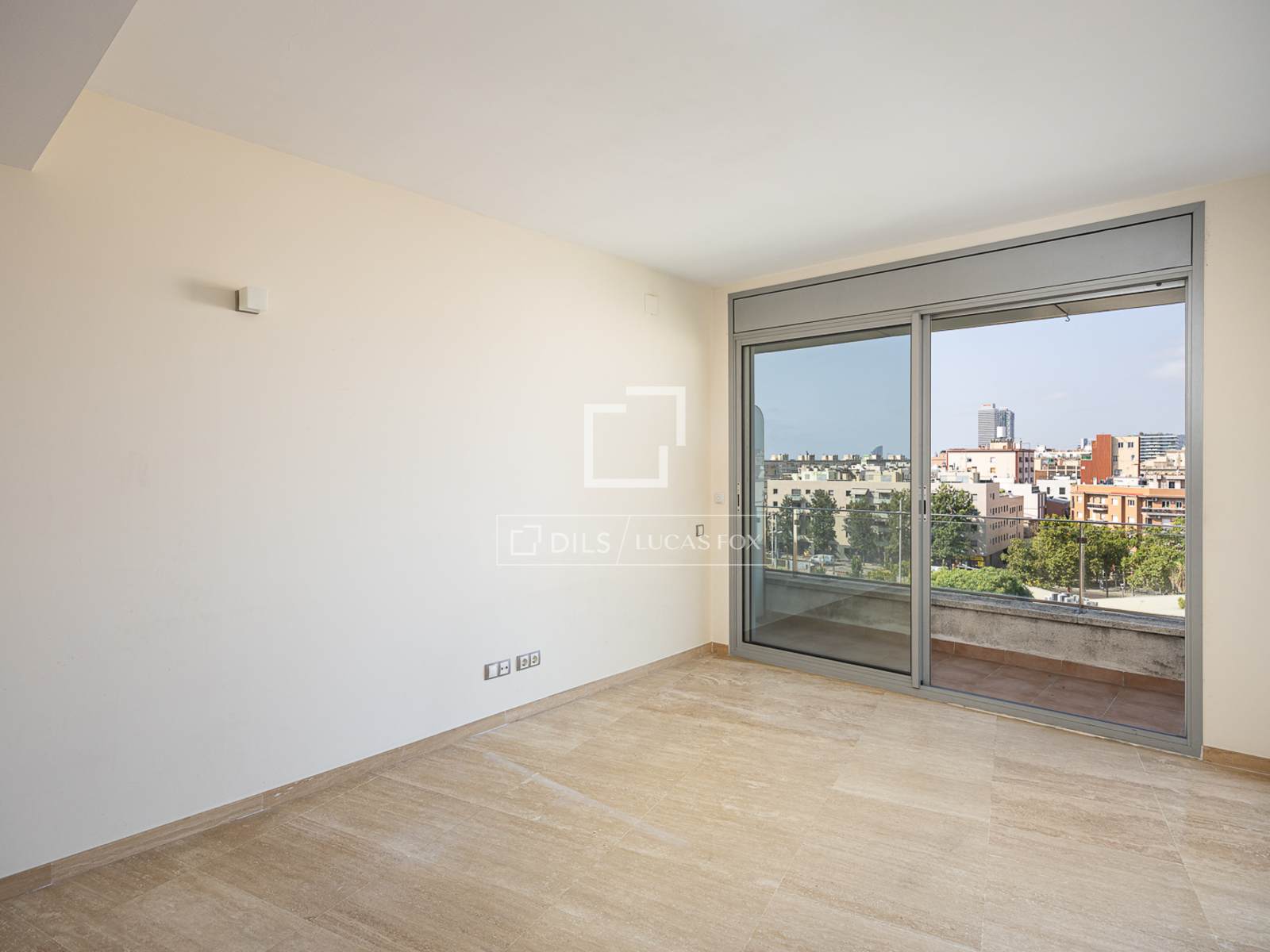 Penthouse w Barcelona, Hiszpania 3 sypialnie, 101 mkw. nr 192783