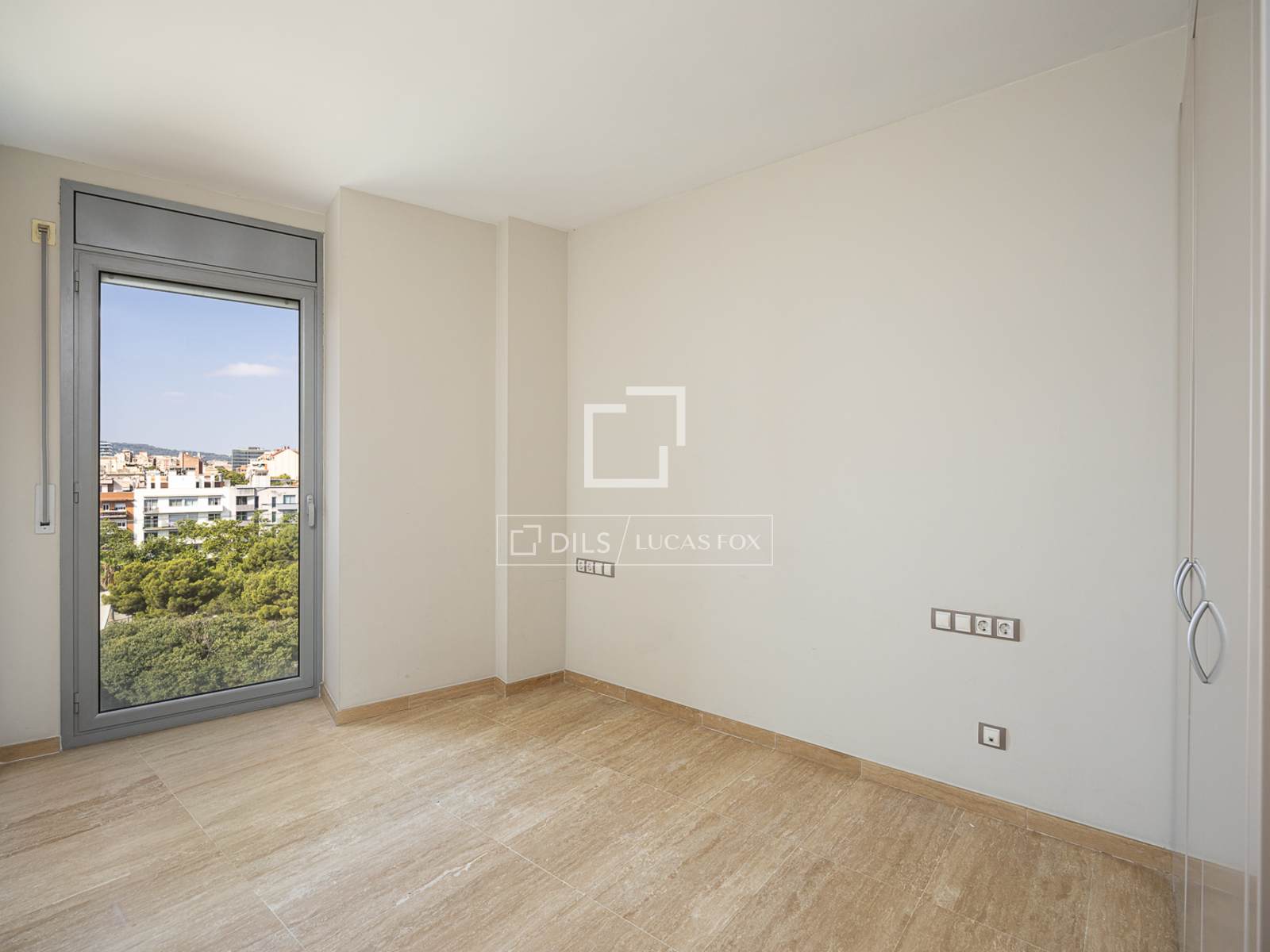 Penthouse w Barcelona, Hiszpania 3 sypialnie, 101 mkw. nr 192783