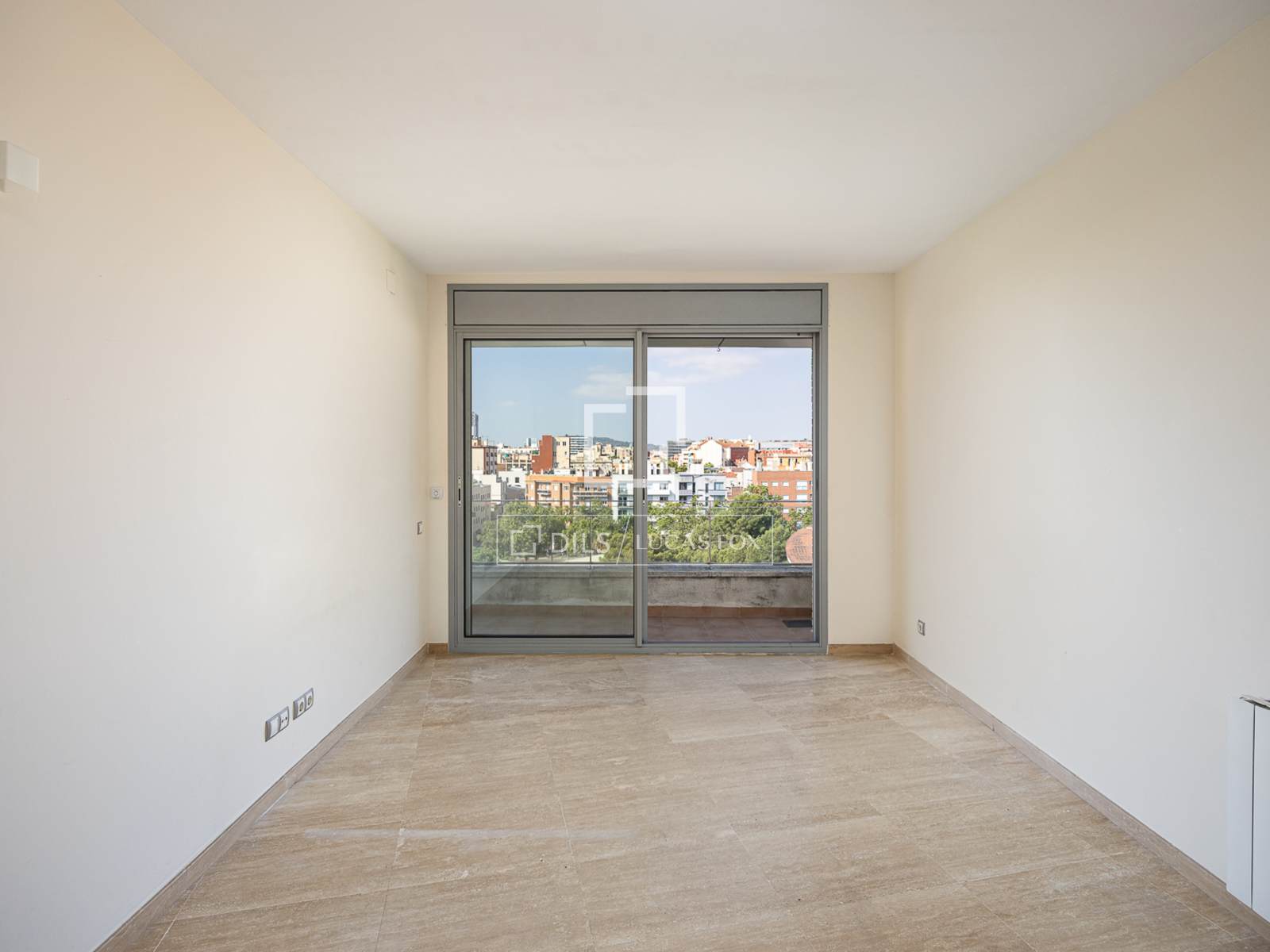 Penthouse w Barcelona, Hiszpania 3 sypialnie, 101 mkw. nr 192783