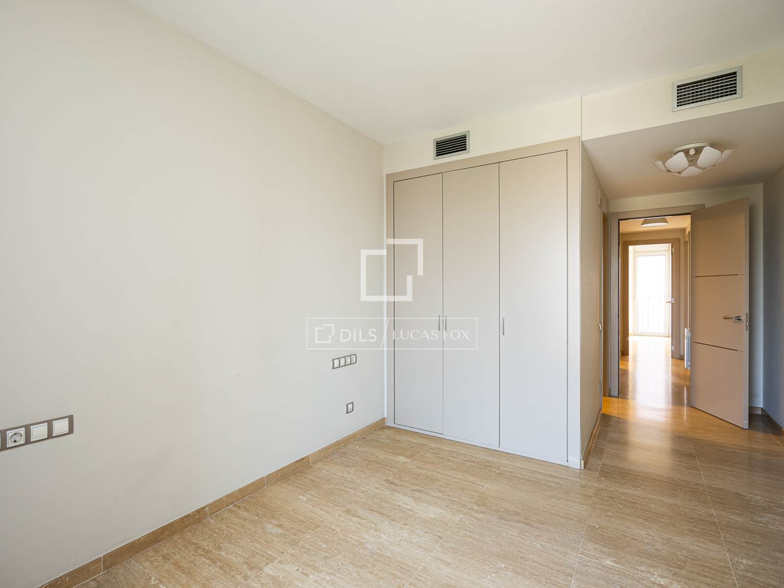 Penthouse w Barcelona, Hiszpania 3 sypialnie, 101 mkw. nr 192783