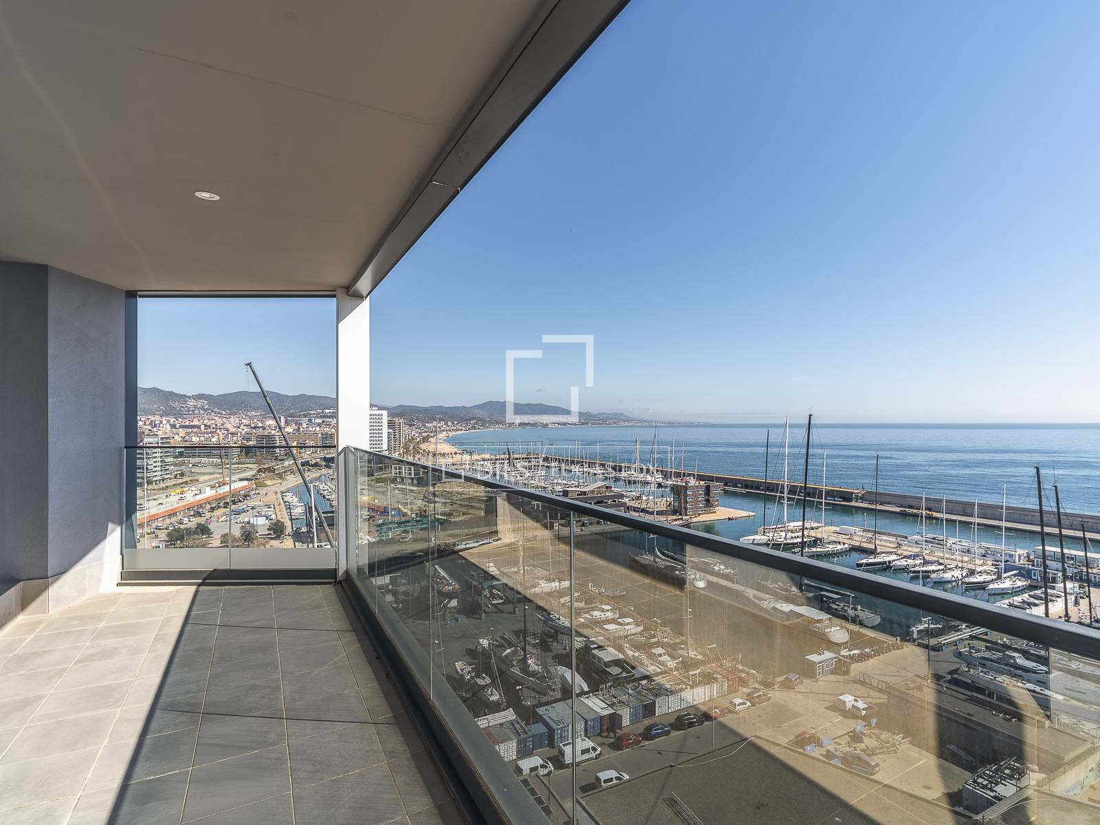 Wohnung in Barcelona, Spanien 3 Schlafzimmer, 93 m2 Nr. 192780