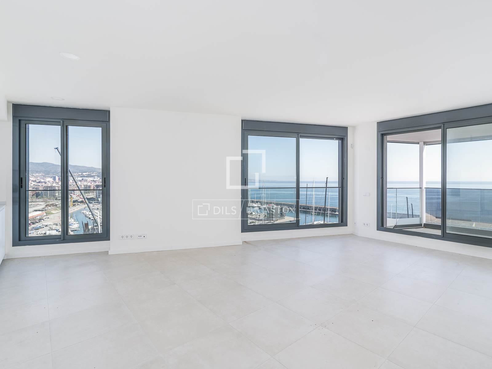 Wohnung in Barcelona, Spanien 3 Schlafzimmer, 93 m2 Nr. 192780