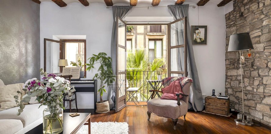 Huoneisto Barcelona, Espanja 3 makuuhuonetta, 118 m2 No. 192782