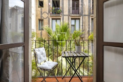 Huoneisto myytävänä Barcelona, Espanja, 3 makuuhuonetta, 118 m2 No. 192782 - kuva 3