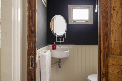Huoneisto myytävänä Barcelona, Espanja, 3 makuuhuonetta, 118 m2 No. 192782 - kuva 21
