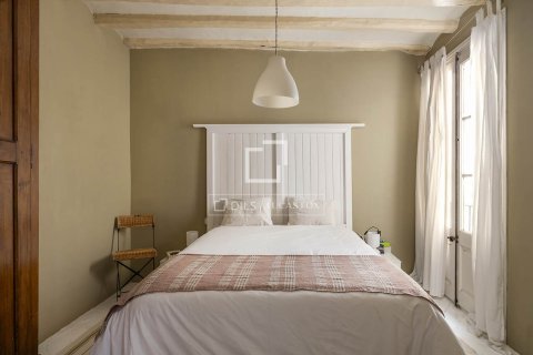 Huoneisto myytävänä Barcelona, Espanja, 3 makuuhuonetta, 118 m2 No. 192782 - kuva 12