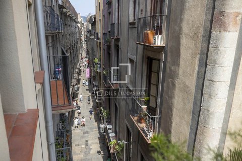 Huoneisto myytävänä Barcelona, Espanja, 3 makuuhuonetta, 118 m2 No. 192782 - kuva 5