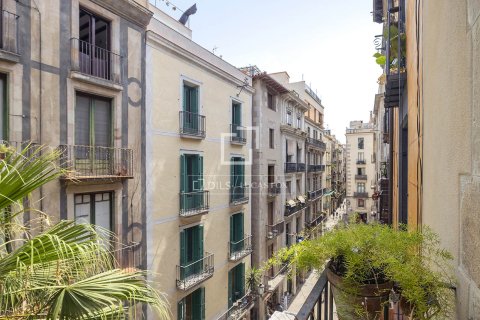Huoneisto myytävänä Barcelona, Espanja, 3 makuuhuonetta, 118 m2 No. 192782 - kuva 4