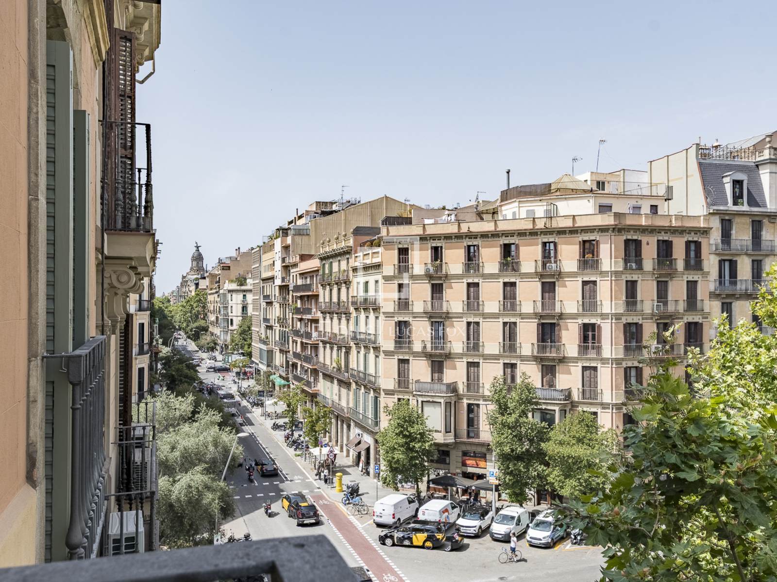 Apartment in Barcelona, Spain 4 bedrooms, 224 sq.m. No. 192784