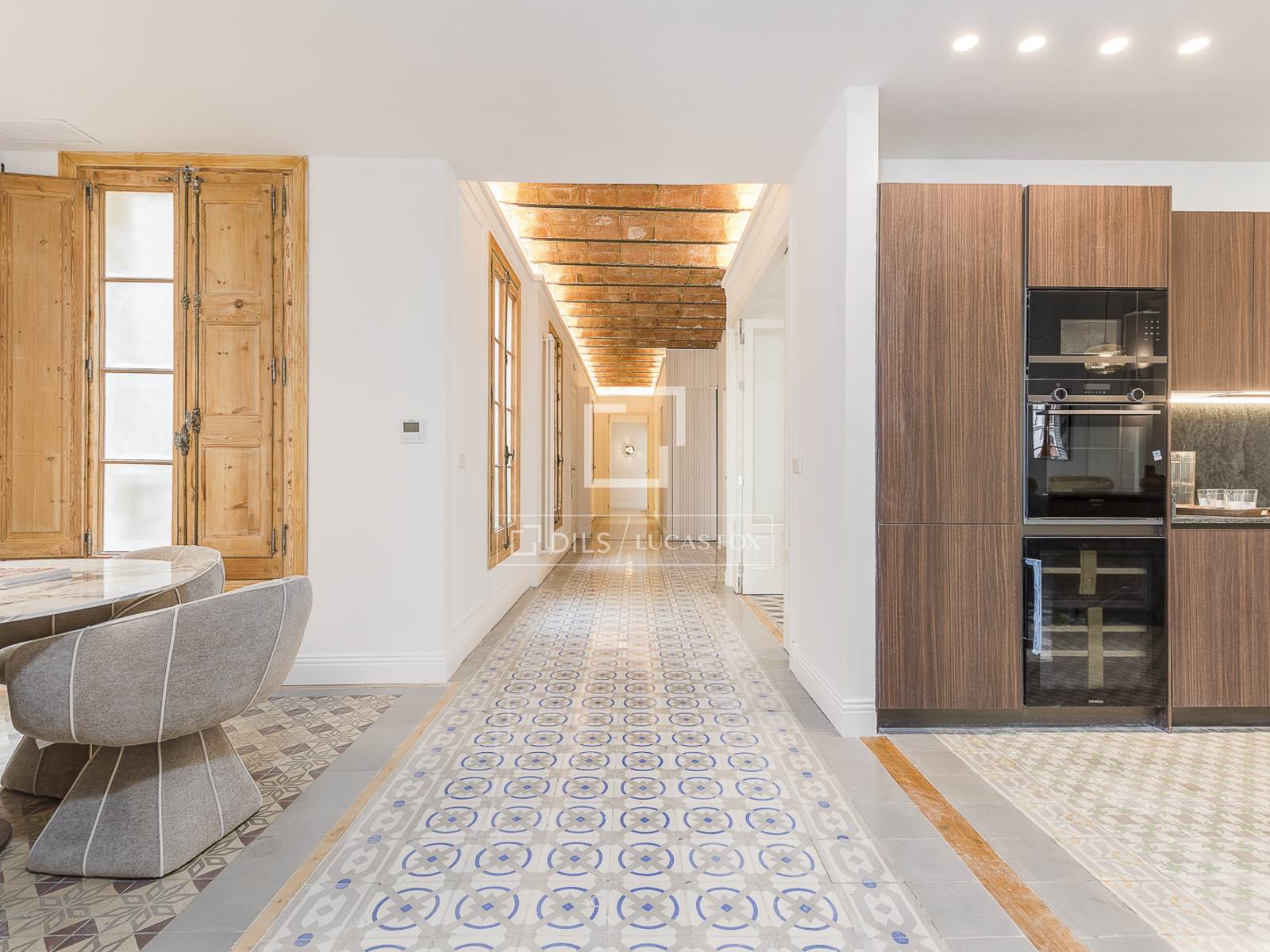 Apartment in Barcelona, Spain 4 bedrooms, 224 sq.m. No. 192784