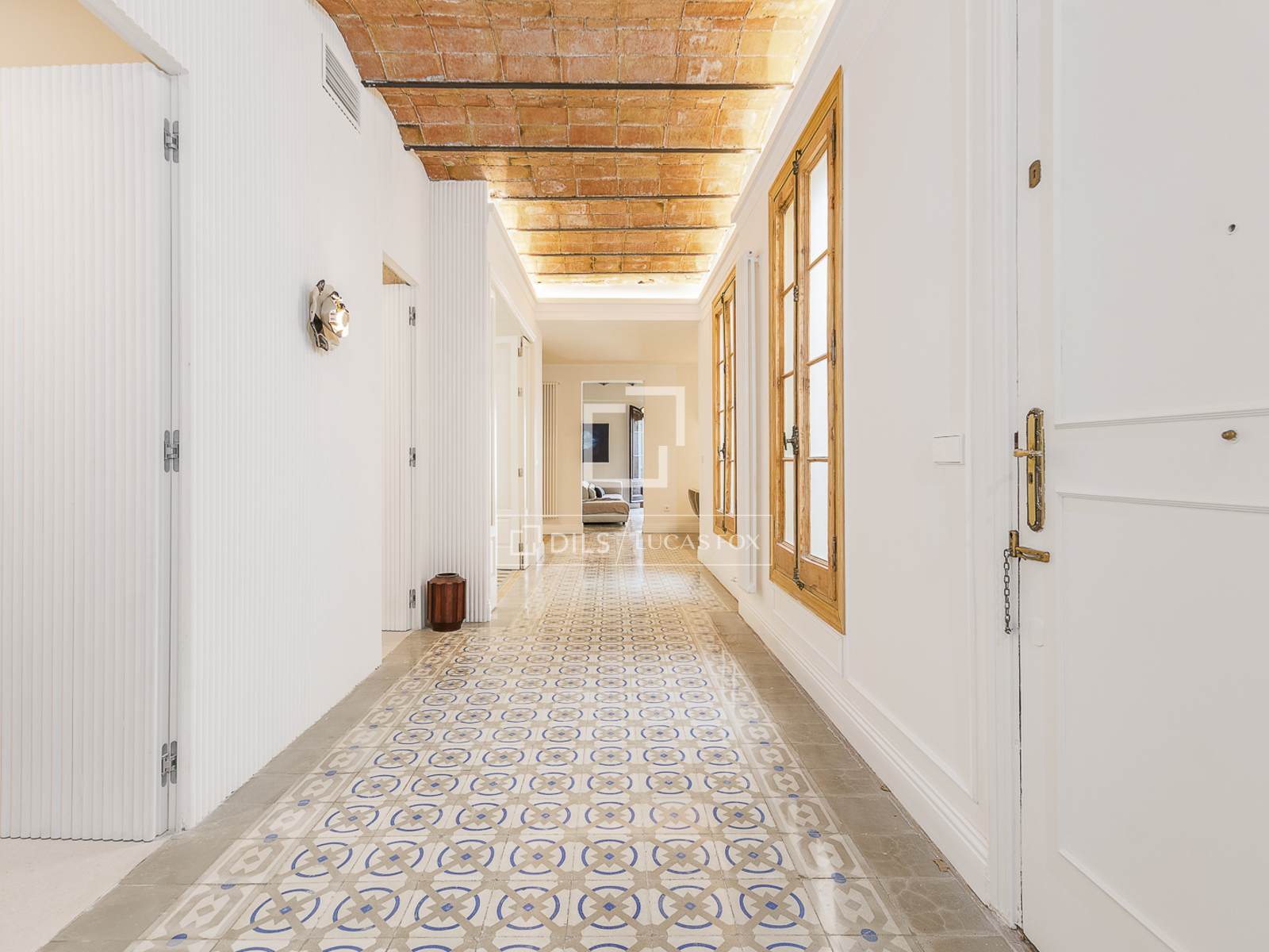 Apartment in Barcelona, Spain 4 bedrooms, 224 sq.m. No. 192784