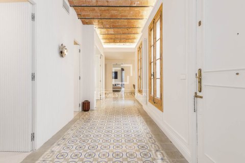 Wohnung zum Verkauf in Barcelona, Spanien 4 Schlafzimmer, 224 m2 Nr. 192784 - Foto 26