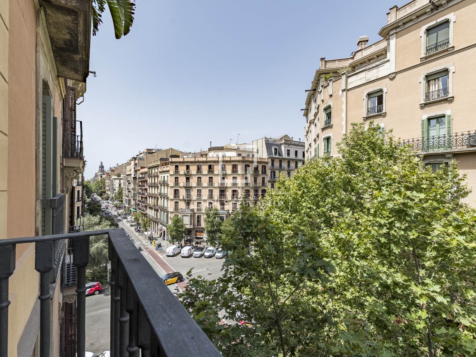 Apartment in Barcelona, Spain 4 bedrooms, 224 sq.m. No. 192784