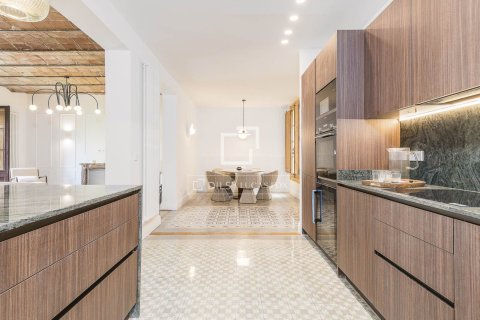 Wohnung zum Verkauf in Barcelona, Spanien 4 Schlafzimmer, 224 m2 Nr. 192784 - Foto 11