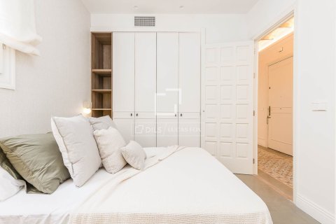 Wohnung zum Verkauf in Barcelona, Spanien 4 Schlafzimmer, 224 m2 Nr. 192784 - Foto 27
