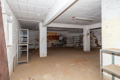 Garage zum Verkauf in Pineda de Mar, Barcelona, Spanien 283 m2 Nr. 167248 - Foto 17