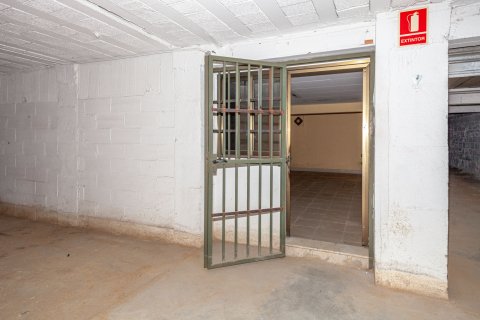 Garage zum Verkauf in Pineda de Mar, Barcelona, Spanien 283 m2 Nr. 167248 - Foto 13