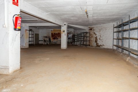 Garage zum Verkauf in Pineda de Mar, Barcelona, Spanien 283 m2 Nr. 167248 - Foto 6