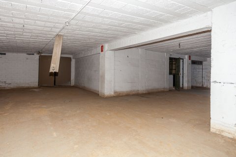 Garage zum Verkauf in Pineda de Mar, Barcelona, Spanien 283 m2 Nr. 167248 - Foto 9