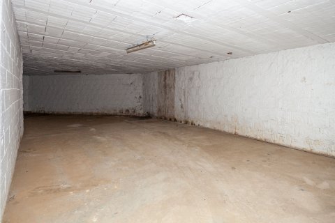 Garage zum Verkauf in Pineda de Mar, Barcelona, Spanien 283 m2 Nr. 167248 - Foto 16