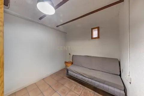House à vendre à Santa Eulalia De Roncana, Barcelona, Espagne, 6 chambres, 202 m2 No. 166998 - photo 5