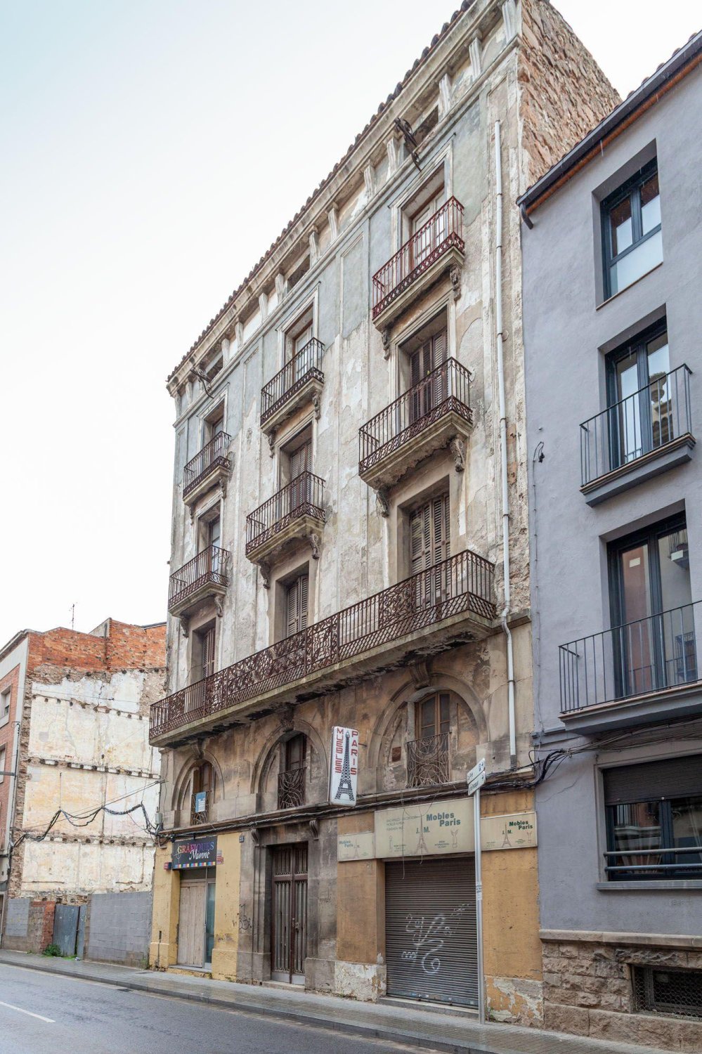 Kommersiell fastighet i Igualada, Barcelona, Spanien 1531 kvm. Nr. 167247
