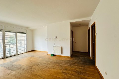 Apartamento en venta en Sabadell, Barcelona, España 4 dormitorios, 103 m2 No. 167000 - foto 14