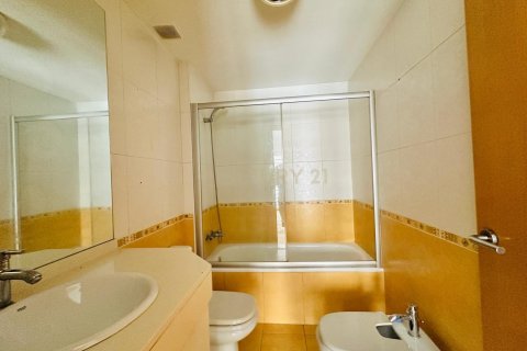 Apartamento en venta en Sabadell, Barcelona, España 4 dormitorios, 103 m2 No. 167000 - foto 19
