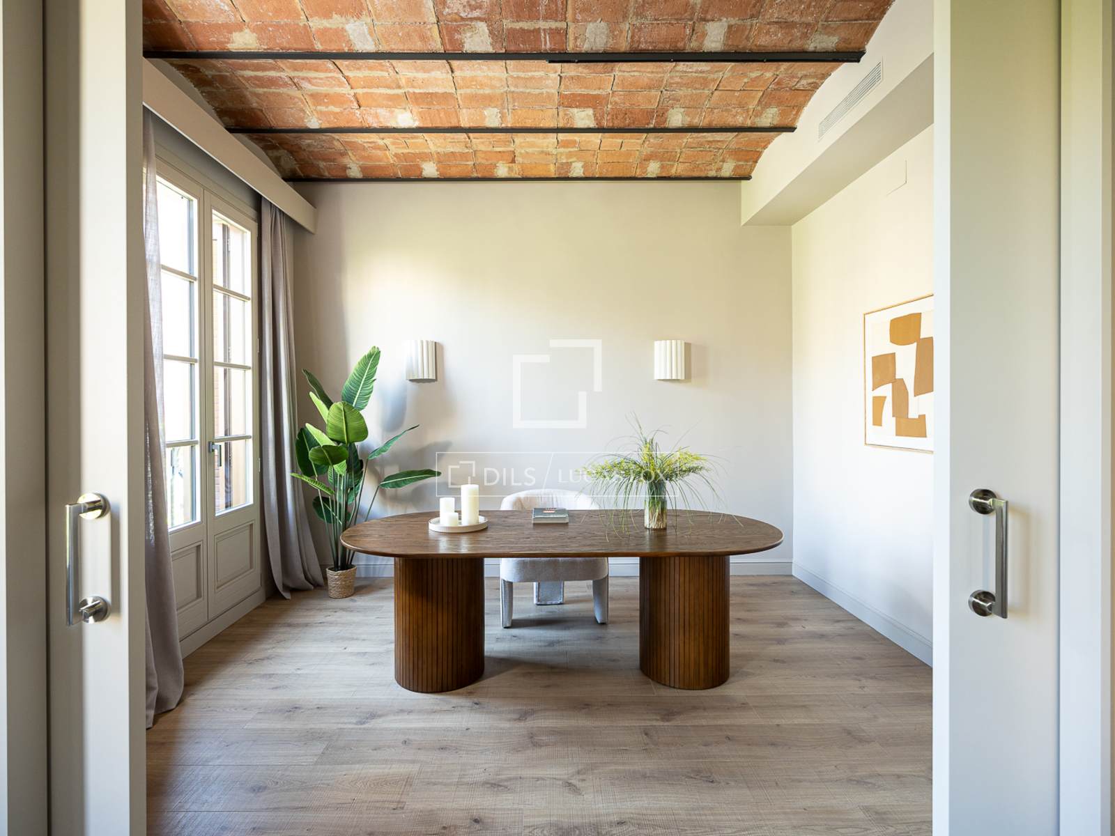 Apartament w Barcelona, Hiszpania 4 sypialnie, 189 mkw. nr 192528