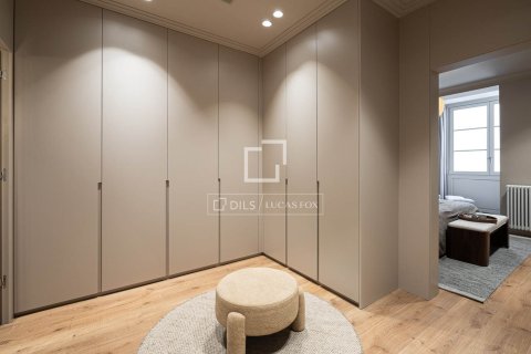 Wohnung zum Verkauf in Barcelona, Spanien 4 Schlafzimmer, 189 m2 Nr. 192528 - Foto 25